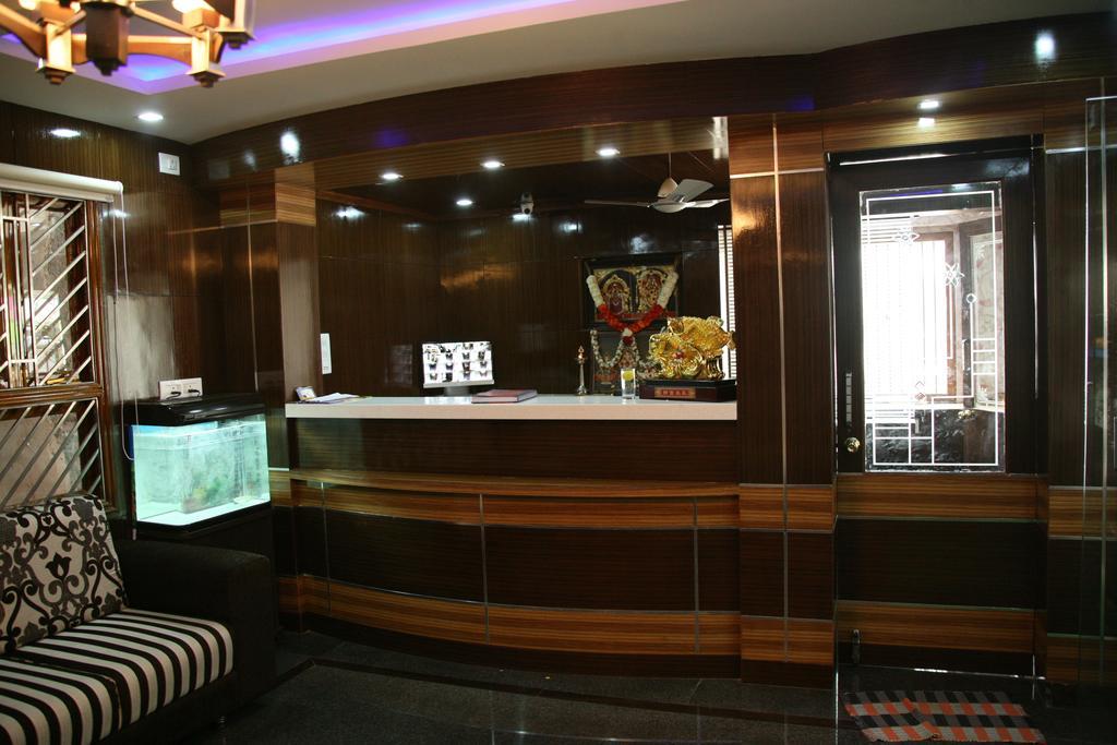 Kvp Inn Tirupati Dış mekan fotoğraf