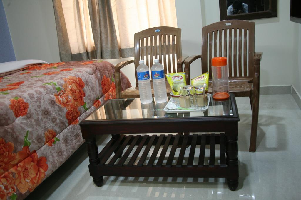 Kvp Inn Tirupati Dış mekan fotoğraf